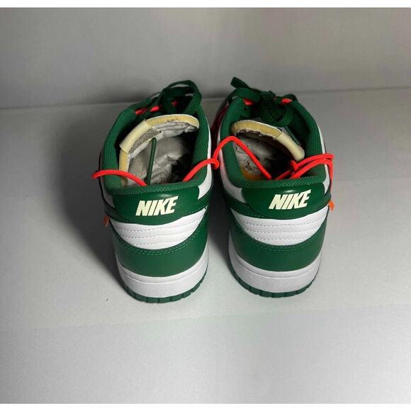 Off white dunk pine green size 11.5